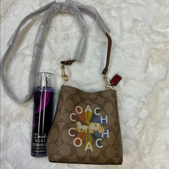 Coach mini bucket - Picture 2 of 7